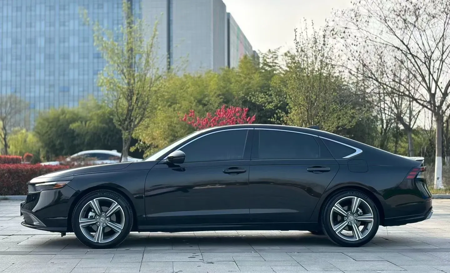 2023 Kia Sportage 2.0L 150HP L4 6AT Hybrid,autocango,china used car exporter,china ev exporter,chinese used car exporter,chinese used ev exporter