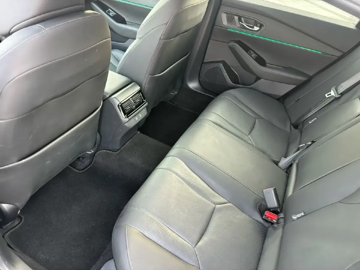 2023 Kia Sportage 2.0L 150HP L4 6AT Hybrid,autocango,china used car exporter,china ev exporter,chinese used car exporter,chinese used ev exporter