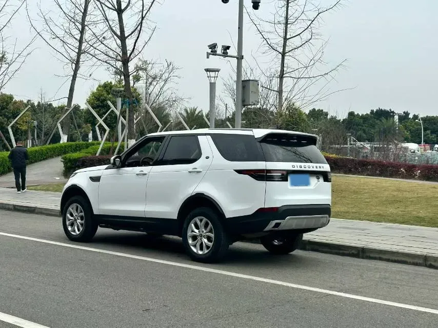 2017 Land Rover Discovery 3.0T 340HP V6 8AT,autocango,china used car exporter,china ev exporter,chinese used car exporter,chinese used ev exporter
