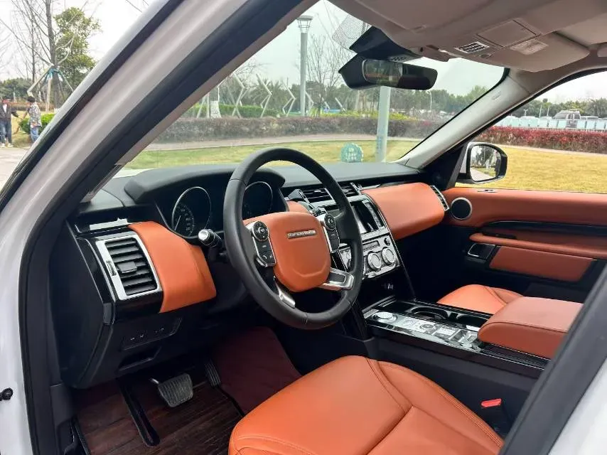 2017 Land Rover Discovery 3.0T 340HP V6 8AT,autocango,china used car exporter,china ev exporter,chinese used car exporter,chinese used ev exporter