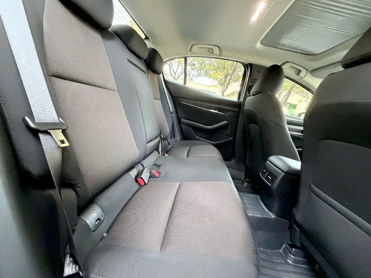 2023 Volkswagen Passat 2.0T 186HP L4 7DCT,autocango,china used car exporter,china ev exporter,chinese used car exporter,chinese used ev exporter