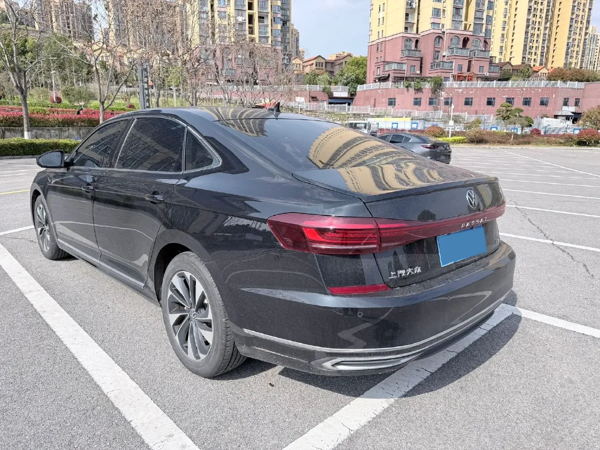 2023 Volkswagen Passat 2.0T 186HP L4 7DCT,autocango,china used car exporter,china ev exporter,chinese used car exporter,chinese used ev exporter