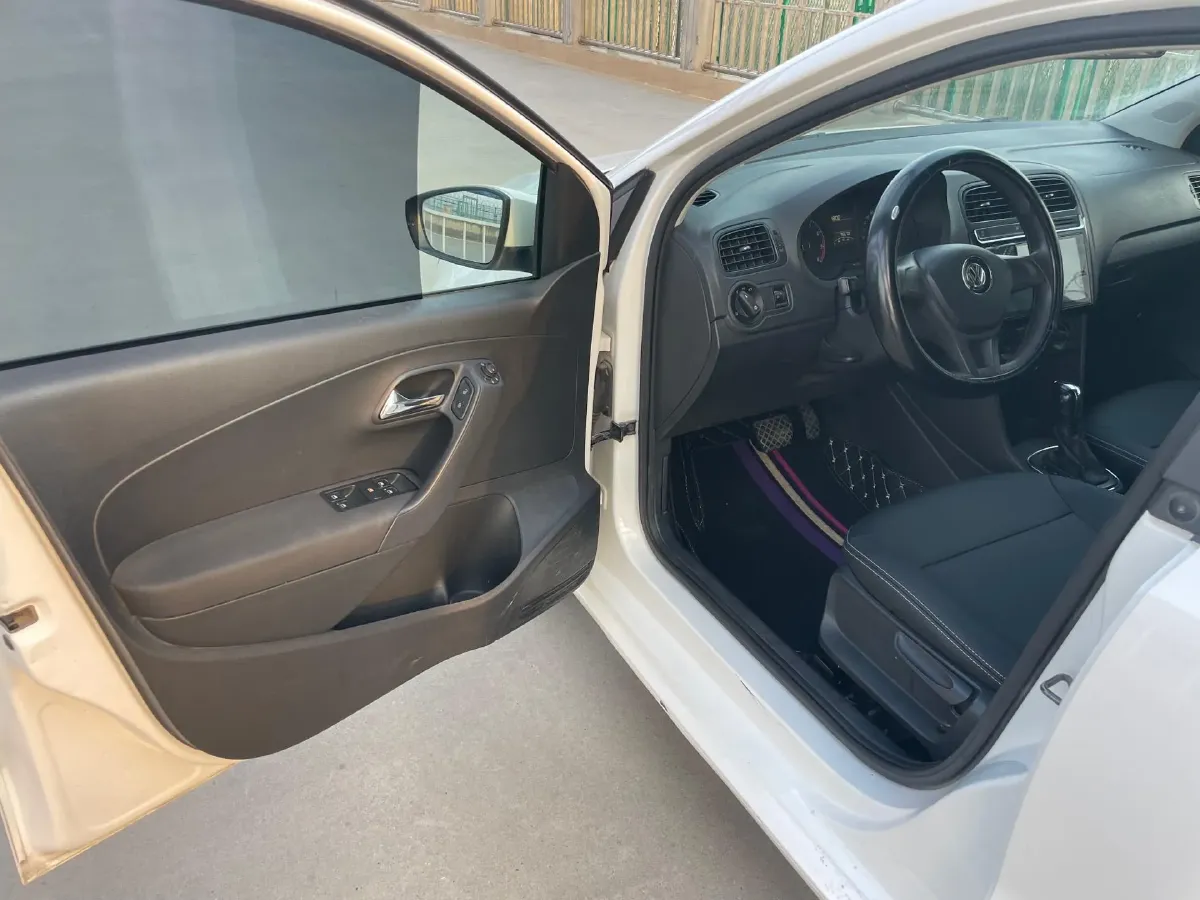 2018 ChangAn Eado 1.6L 128HP L4 6AT,autocango,china used car exporter,china ev exporter,chinese used car exporter,chinese used ev exporter