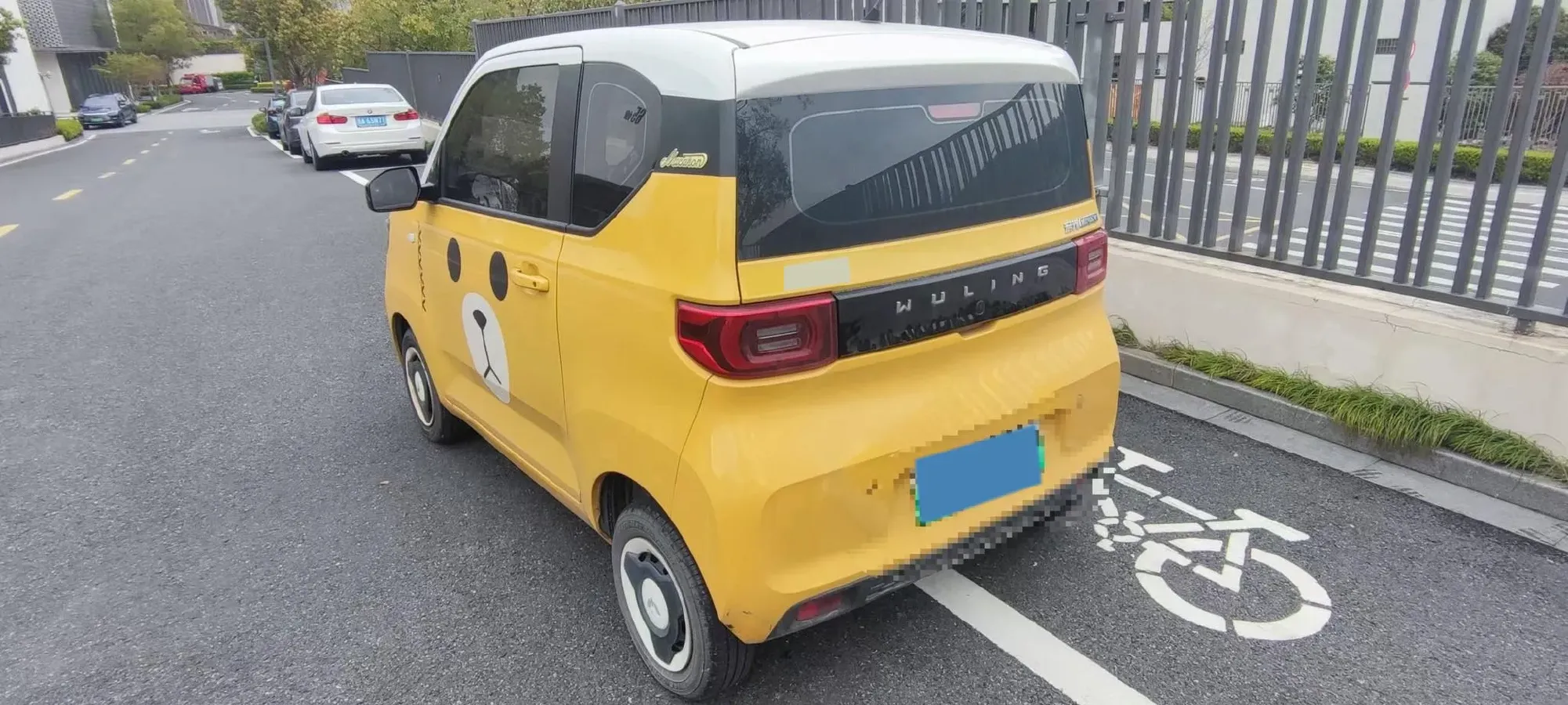 2021 WuLing HongGuang MINI EV BEV 9.3KWH,autocango,china used car exporter,china ev exporter,chinese used car exporter,chinese used ev exporter