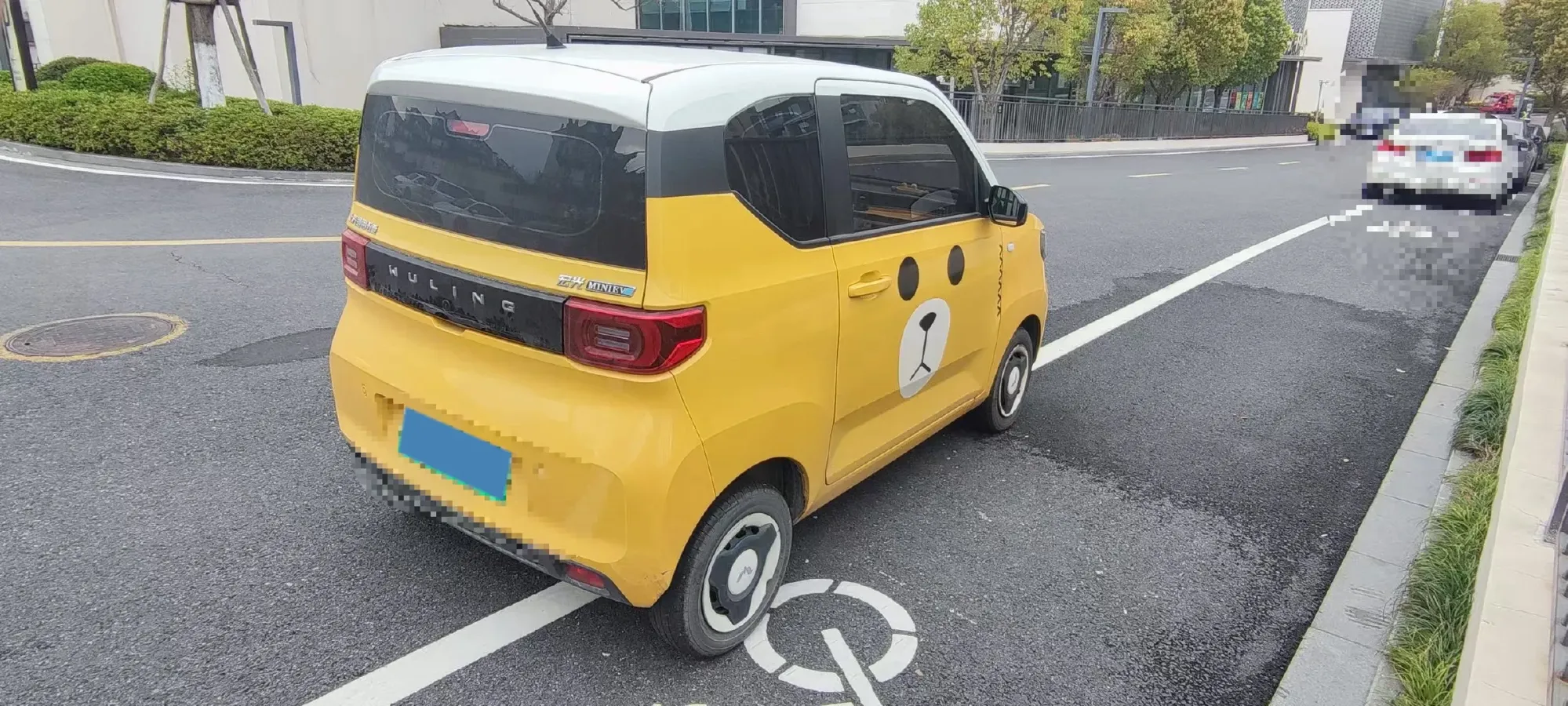 2021 WuLing HongGuang MINI EV BEV 9.3KWH,autocango,china used car exporter,china ev exporter,chinese used car exporter,chinese used ev exporter