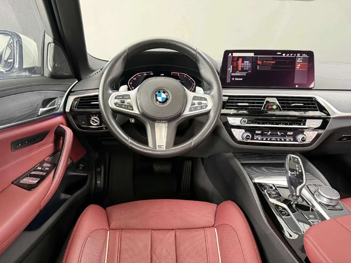 2021 BMW 5 Series 2.0T 252HP L4 8AT,autocango,china used car exporter,china ev exporter,chinese used car exporter,chinese used ev exporter