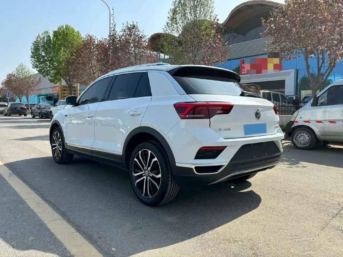 2020 Volkswagen T-Roc 1.4T 150HP L4 7DCT,autocango,china used car exporter,china ev exporter,chinese used car exporter,chinese used ev exporter