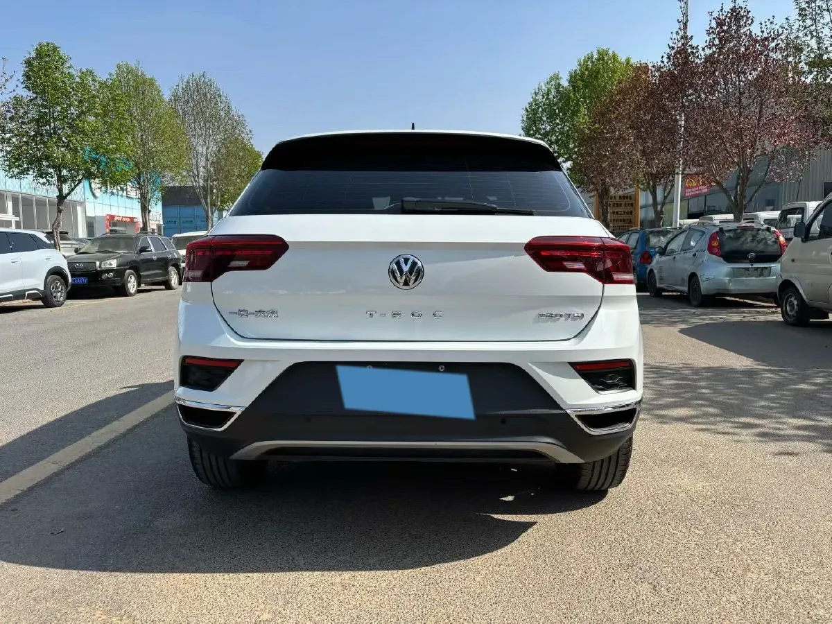 2020 Volkswagen T-Roc 1.4T 150HP L4 7DCT,autocango,china used car exporter,china ev exporter,chinese used car exporter,chinese used ev exporter