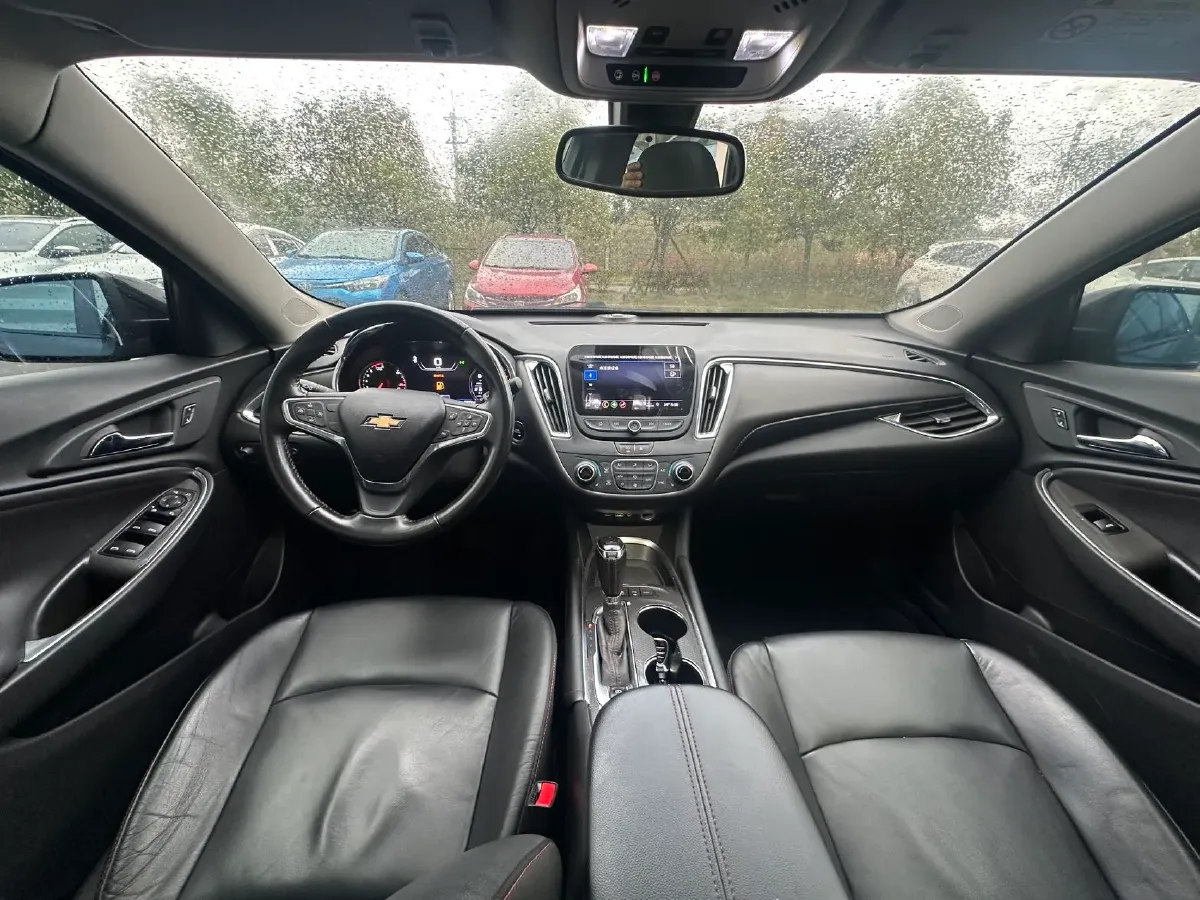 2019 Chevrolet Malibu XL 2.0T 241HP L4 9AT,autocango,china used car exporter,china ev exporter,chinese used car exporter,chinese used ev exporter