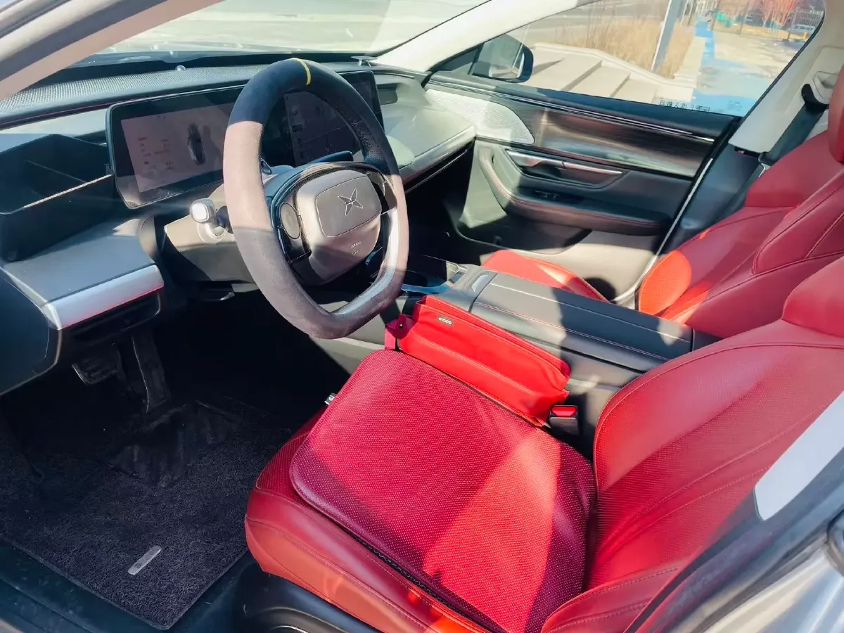 2020 Xpeng P7 BEV 70.8KWH,autocango,china used car exporter,china ev exporter,chinese used car exporter,chinese used ev exporter