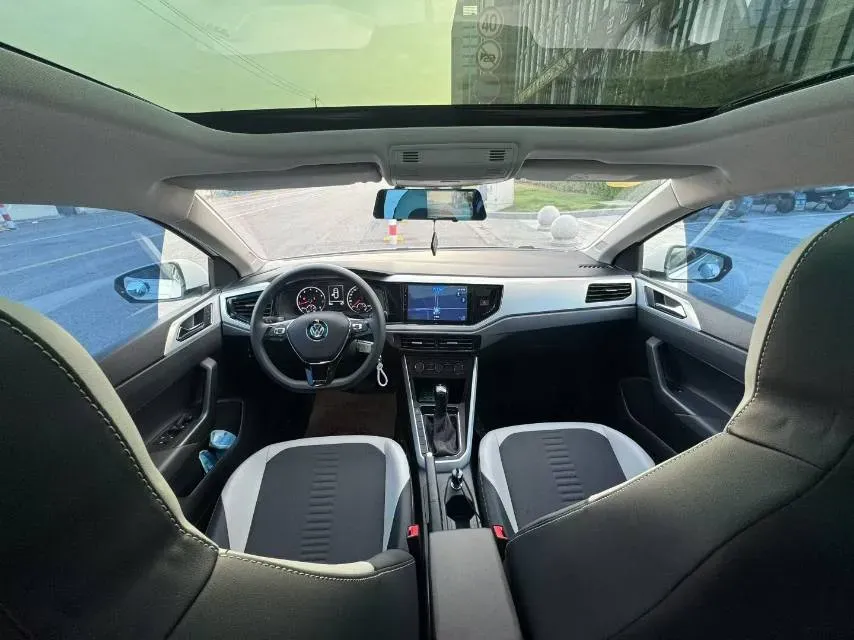 2019 Volkswagen Polo 1.5L 113HP L4 6AT,autocango,china used car exporter,china ev exporter,chinese used car exporter,chinese used ev exporter