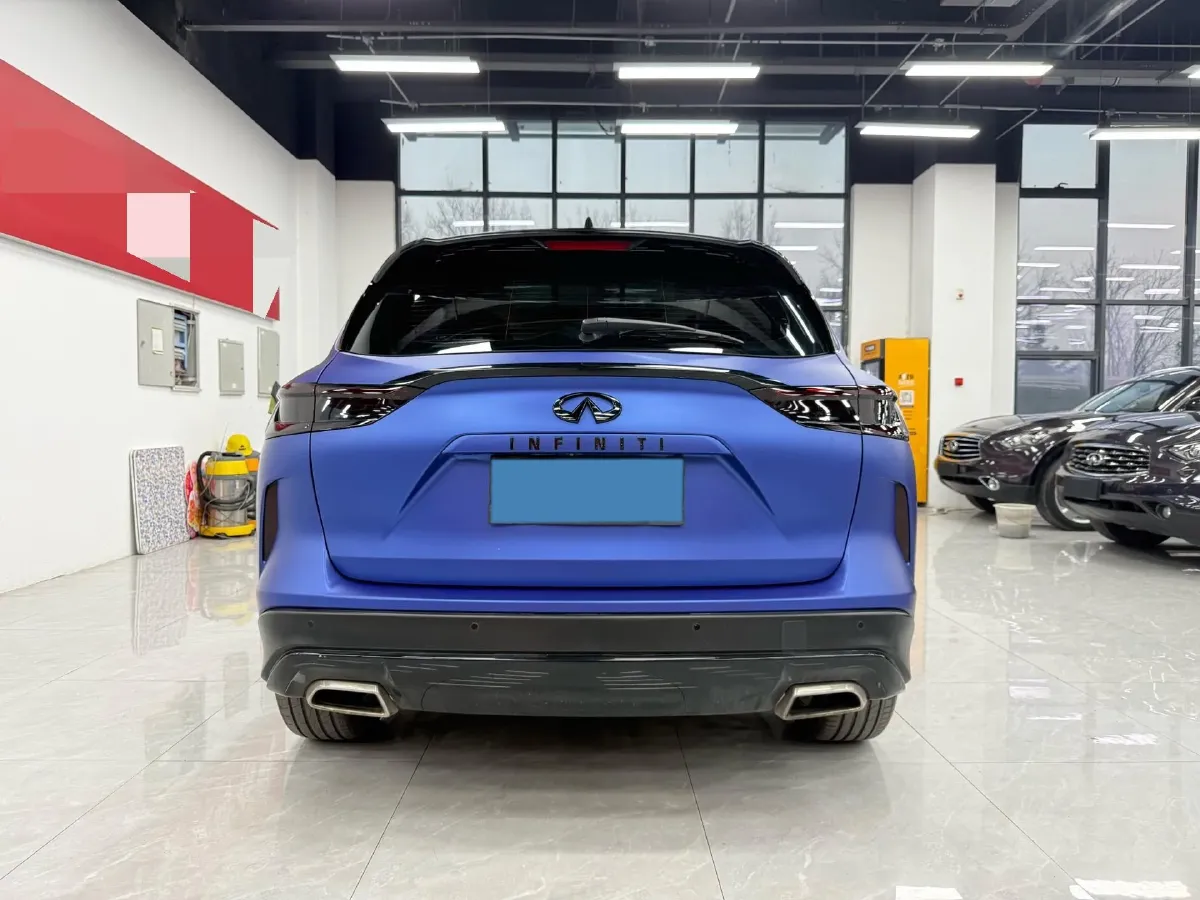 2018 Infiniti QX30 2.0T 211HP L4 7DCT,autocango,china used car exporter,china ev exporter,chinese used car exporter,chinese used ev exporter