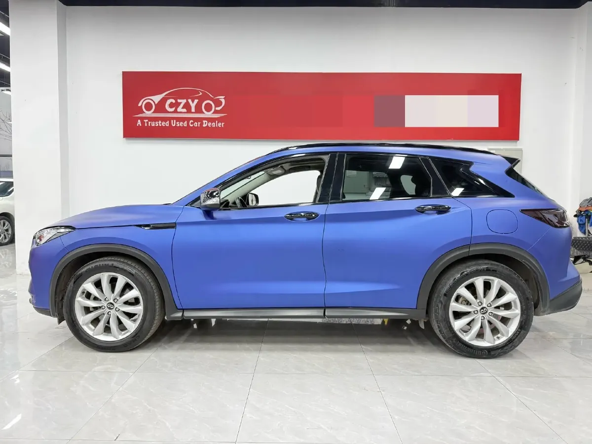 2018 Infiniti QX30 2.0T 211HP L4 7DCT,autocango,china used car exporter,china ev exporter,chinese used car exporter,chinese used ev exporter