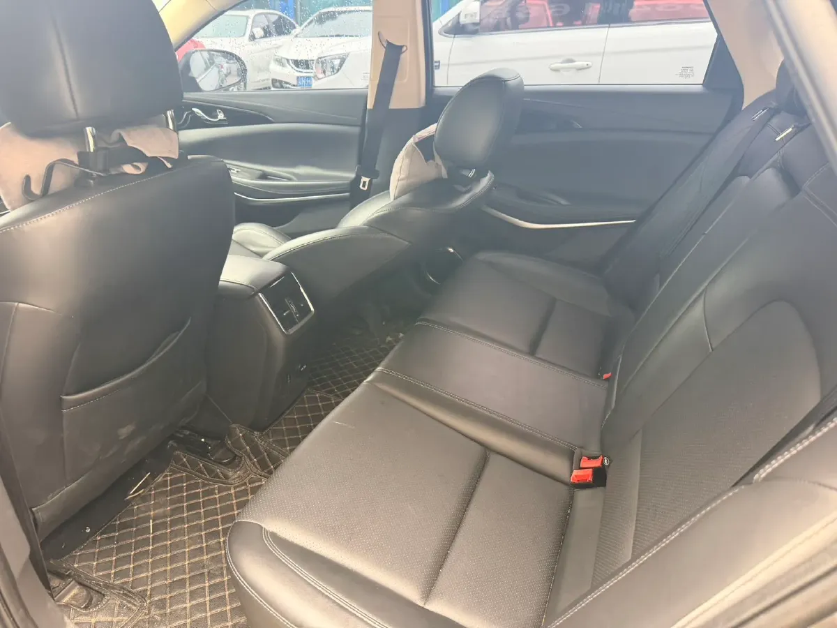 2021 ChangAn Raeton CC 1.5T 180HP L4 7DCT,autocango,china used car exporter,china ev exporter,chinese used car exporter,chinese used ev exporter