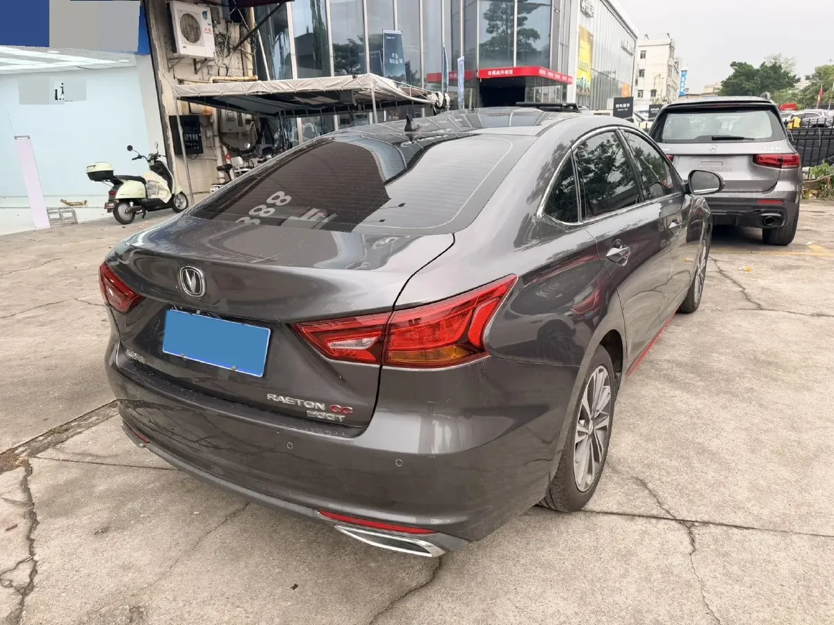 2021 ChangAn Raeton CC 1.5T 180HP L4 7DCT,autocango,china used car exporter,china ev exporter,chinese used car exporter,chinese used ev exporter