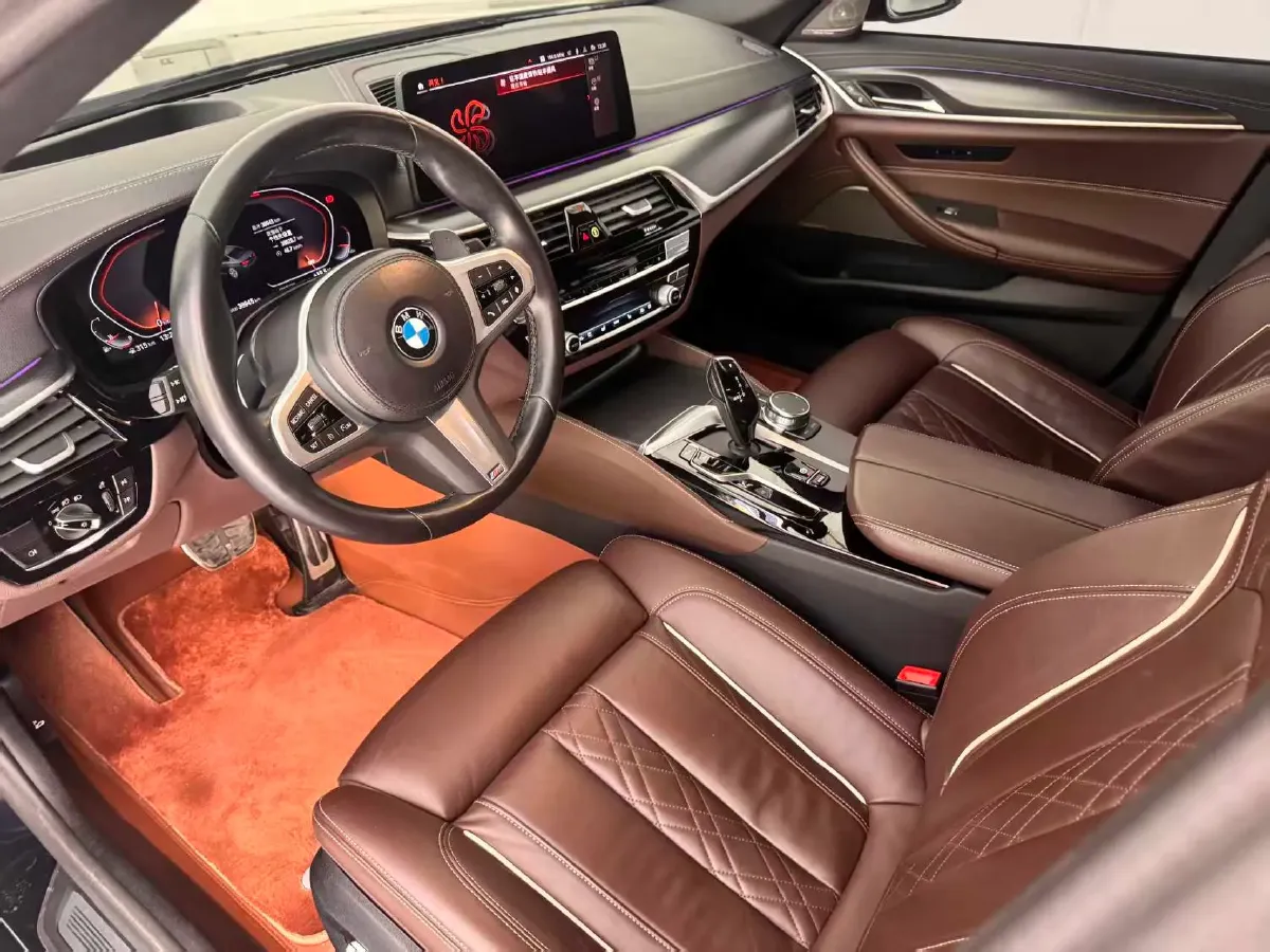 2022 Volvo XC60 PHEV 2.0T 303HP L4 8AT PHEV 11.6KWH,autocango,china used car exporter,china ev exporter,chinese used car exporter,chinese used ev exporter