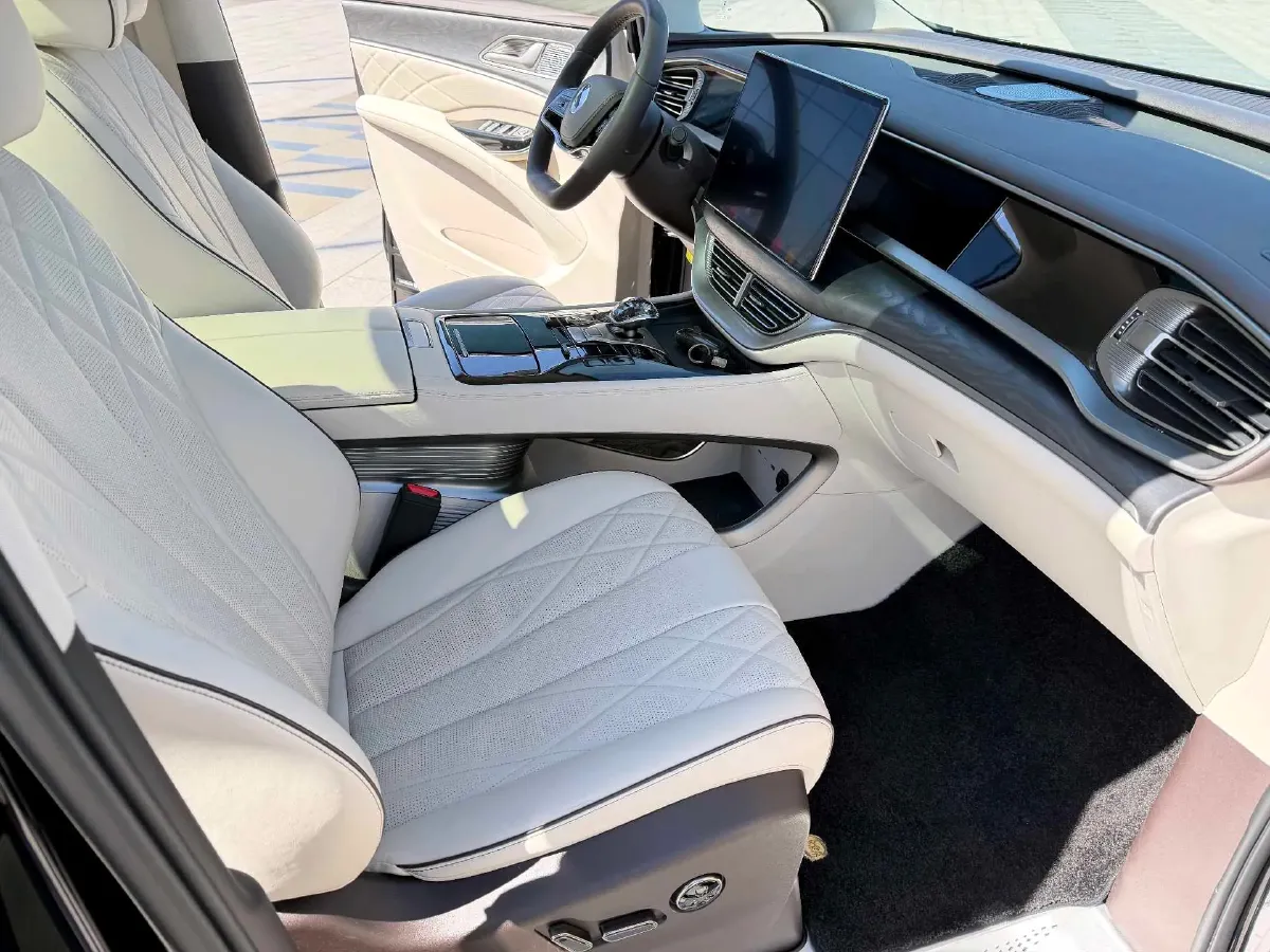 2024 Denza D9 1.5T 139HP L4 E-CVT PHEV 40KWH,autocango,china used car exporter,china ev exporter,chinese used car exporter,chinese used ev exporter