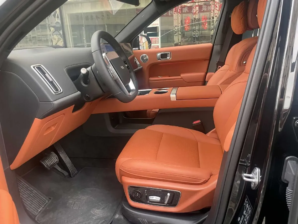 2025 Li L7 Range Extended 154HP REEV,autocango,china used car exporter,china ev exporter,chinese used car exporter,chinese used ev exporter