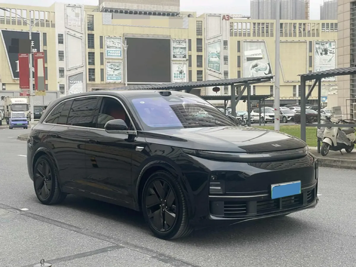 2025 Li L7 Range Extended 154HP REEV,autocango,china used car exporter,china ev exporter,chinese used car exporter,chinese used ev exporter