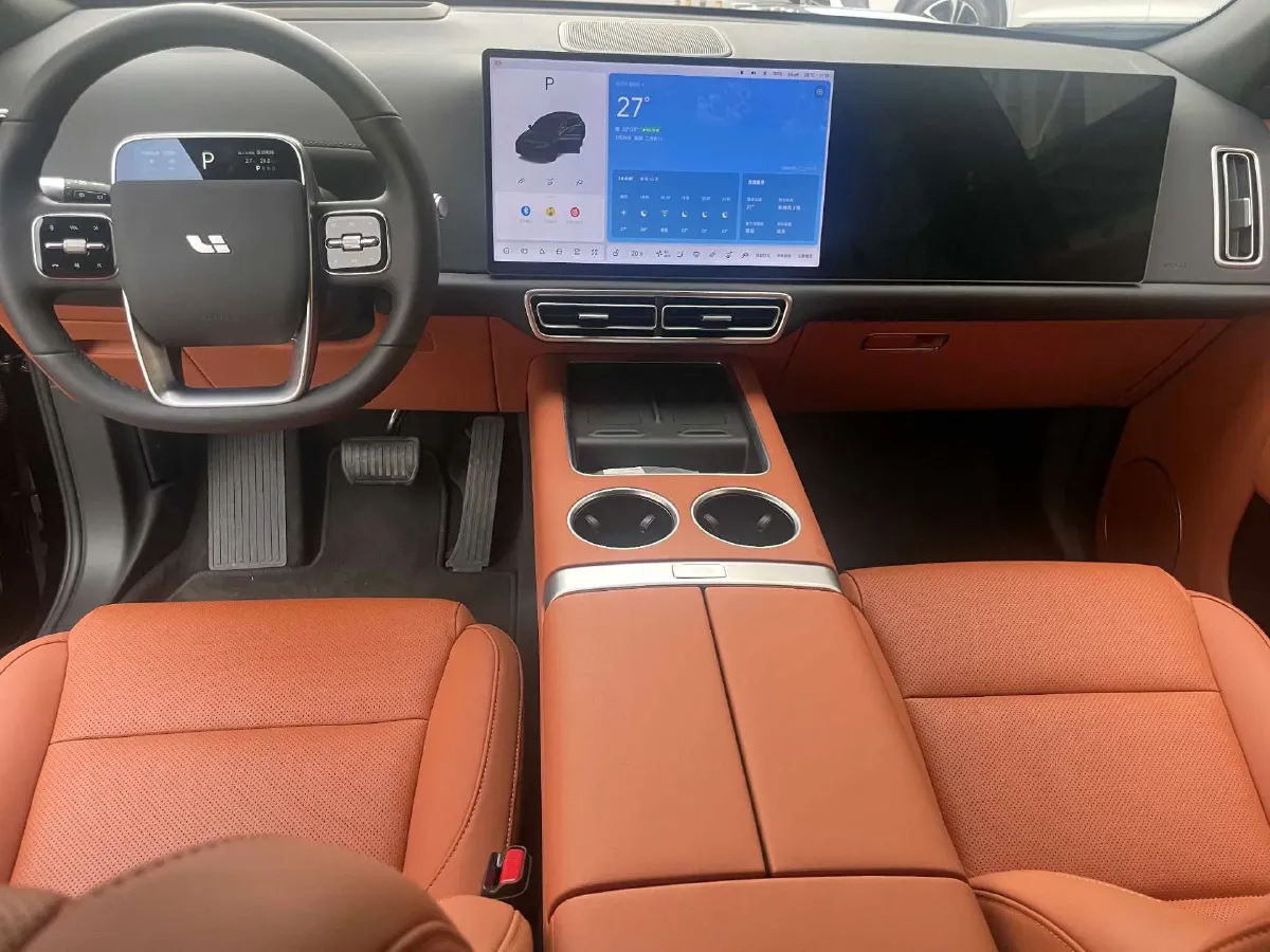 2025 Li L7 Range Extended 154HP REEV,autocango,china used car exporter,china ev exporter,chinese used car exporter,chinese used ev exporter