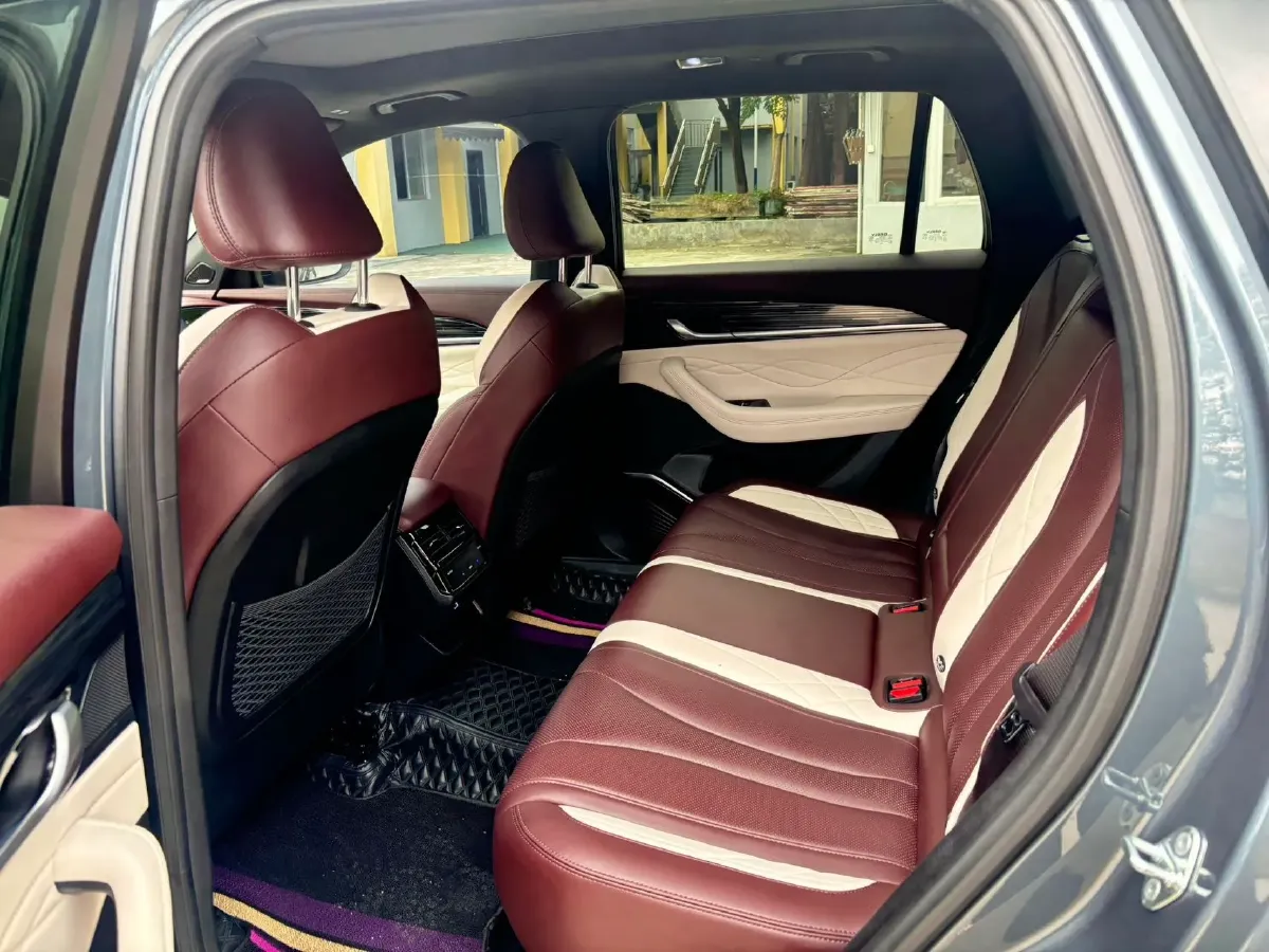 2021 Geely Monjaro 2.0T 238HP L4 8AT,autocango,china used car exporter,china ev exporter,chinese used car exporter,chinese used ev exporter