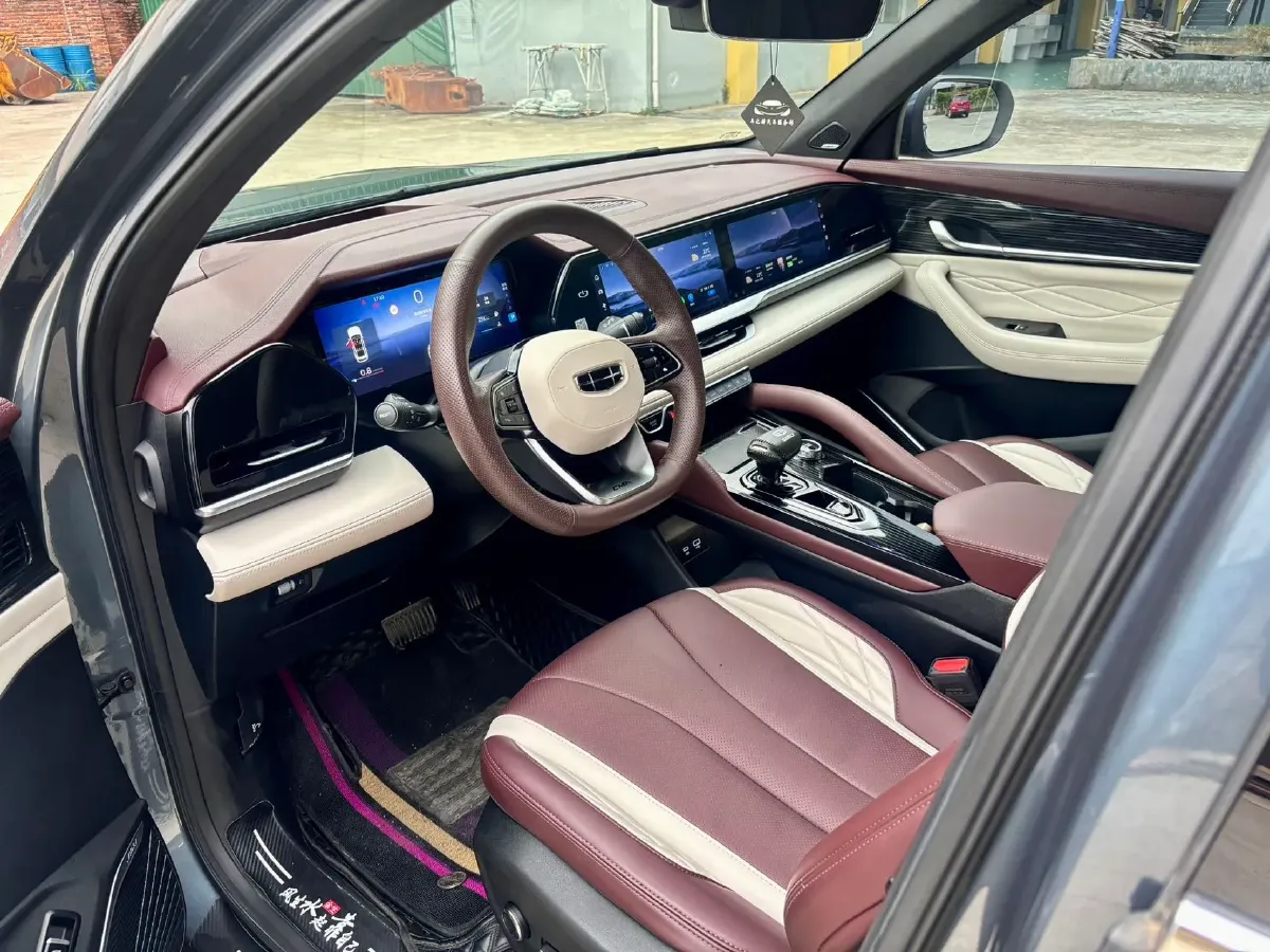 2021 Geely Monjaro 2.0T 238HP L4 8AT,autocango,china used car exporter,china ev exporter,chinese used car exporter,chinese used ev exporter