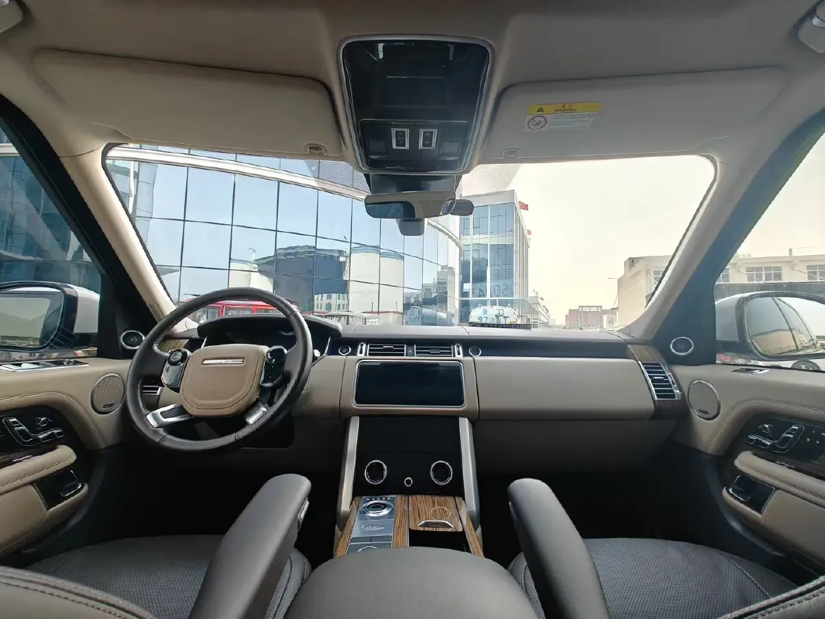 2019 BMW 7 Series 3.0T 340HP L6 8AT,autocango,china used car exporter,china ev exporter,chinese used car exporter,chinese used ev exporter