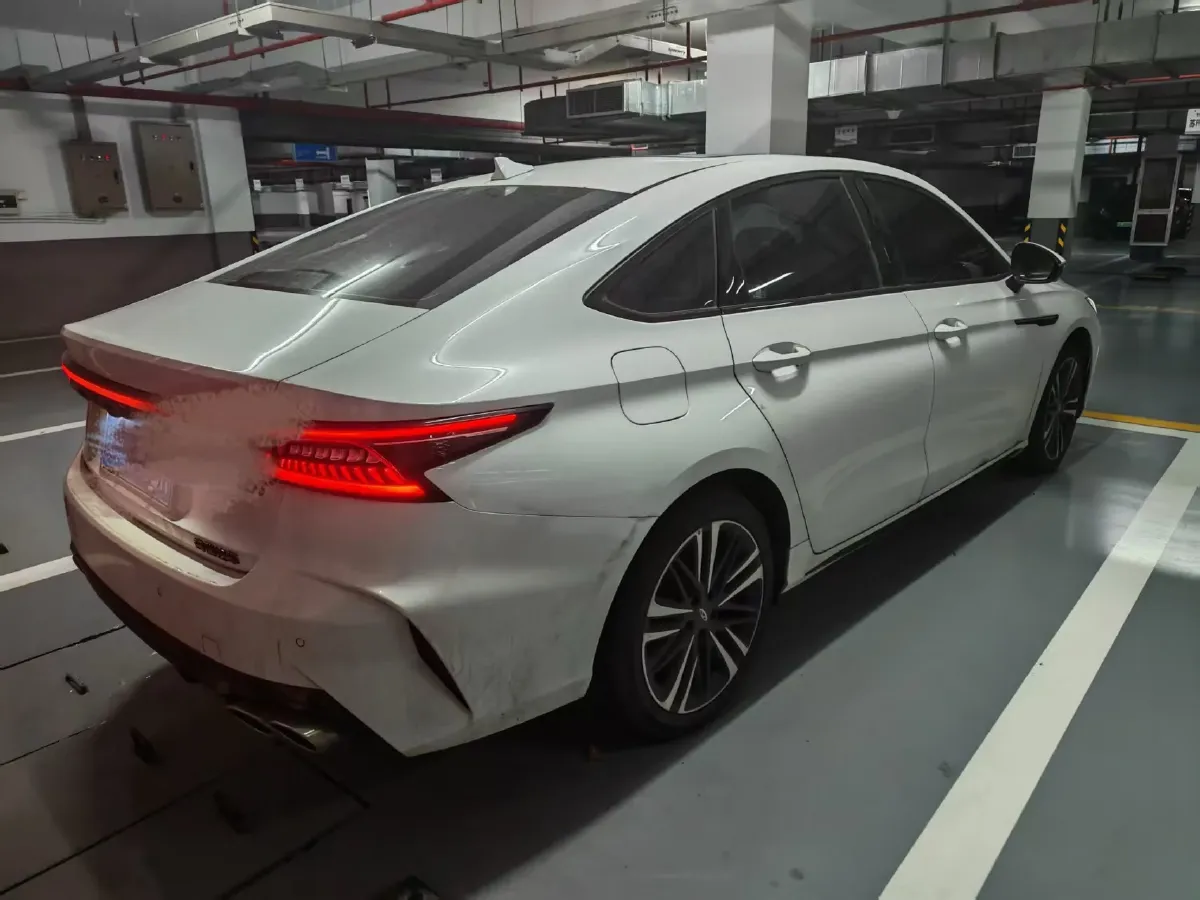 2023 Chery Arrizo 8 2.0T 254HP L4 7DCT,autocango,china used car exporter,china ev exporter,chinese used car exporter,chinese used ev exporter
