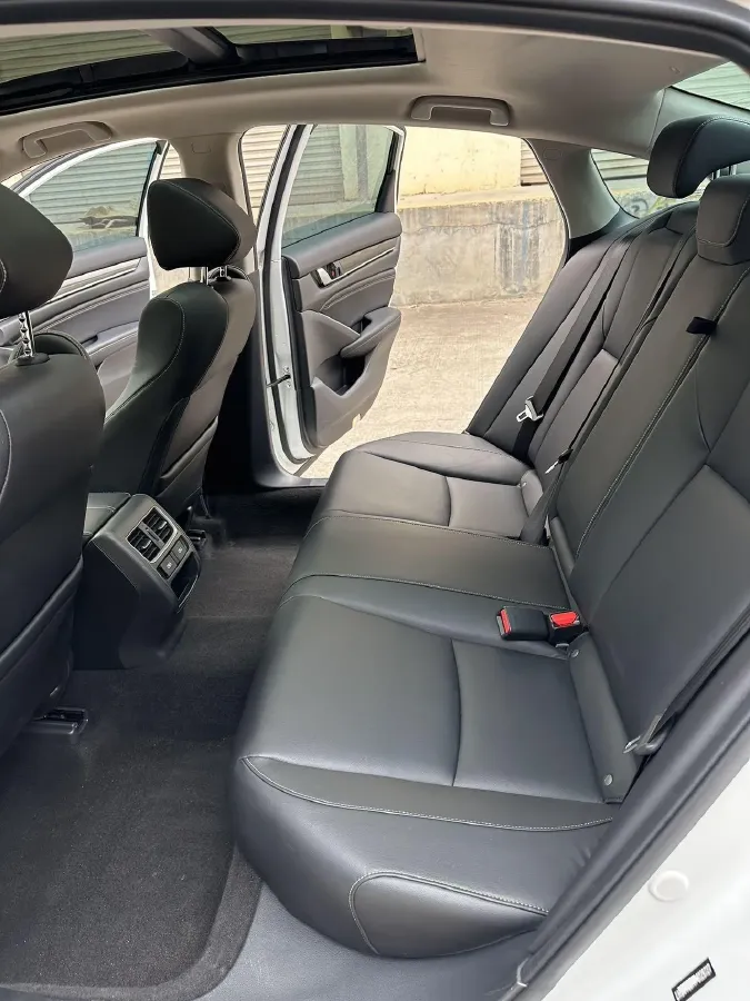 2022 Honda Accord 2.0L 146HP L4 E-CVT Hybrid,autocango,china used car exporter,china ev exporter,chinese used car exporter,chinese used ev exporter