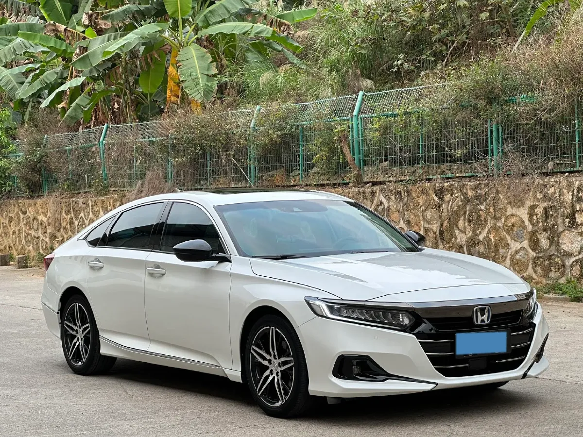 2022 Honda Accord 2.0L 146HP L4 E-CVT Hybrid,autocango,china used car exporter,china ev exporter,chinese used car exporter,chinese used ev exporter