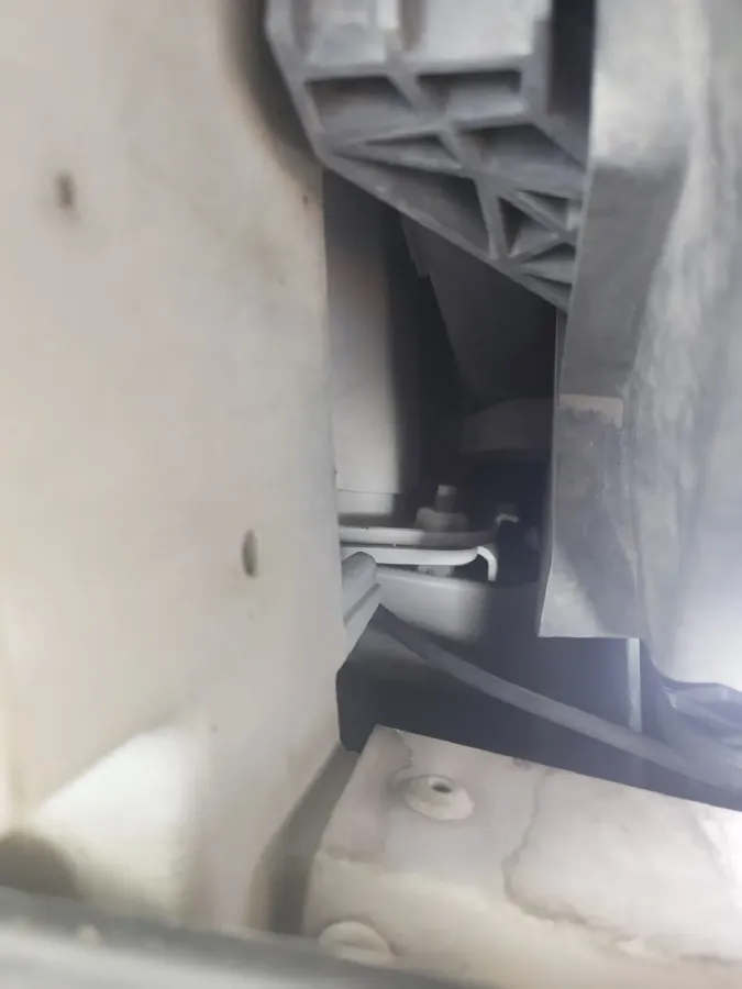 2021 Maserati Ghibli 2.0T 330HP L4 8AT,autocango,china used car exporter,china ev exporter,chinese used car exporter,chinese used ev exporter