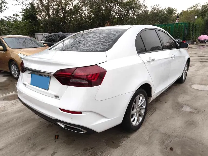 2021 BaoJun 530 1.5T 147HP L4 CVT,autocango,china used car exporter,china ev exporter,chinese used car exporter,chinese used ev exporter