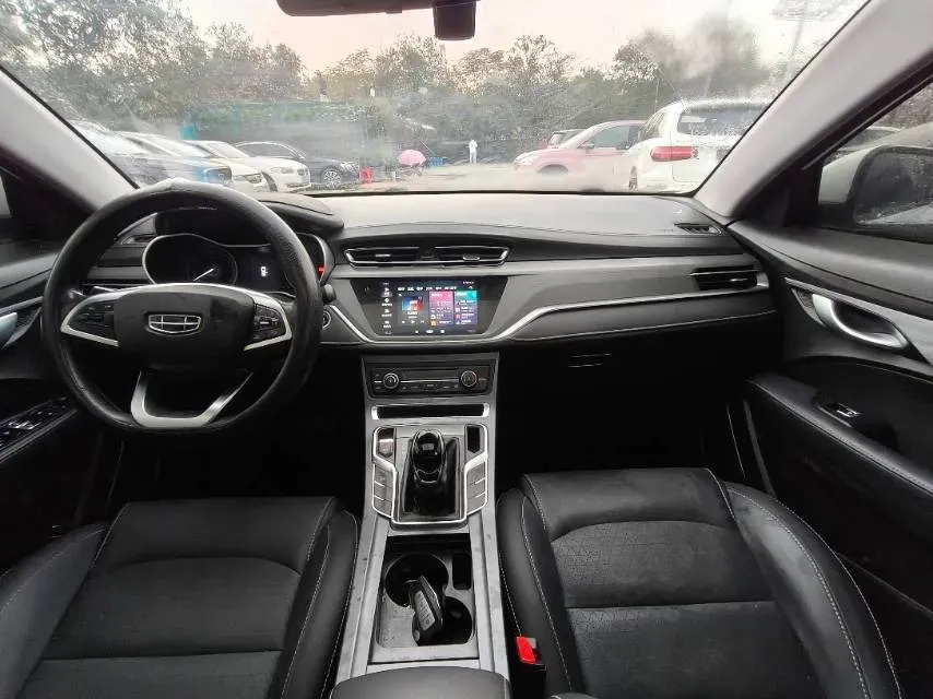 2021 BaoJun 530 1.5T 147HP L4 CVT,autocango,china used car exporter,china ev exporter,chinese used car exporter,chinese used ev exporter