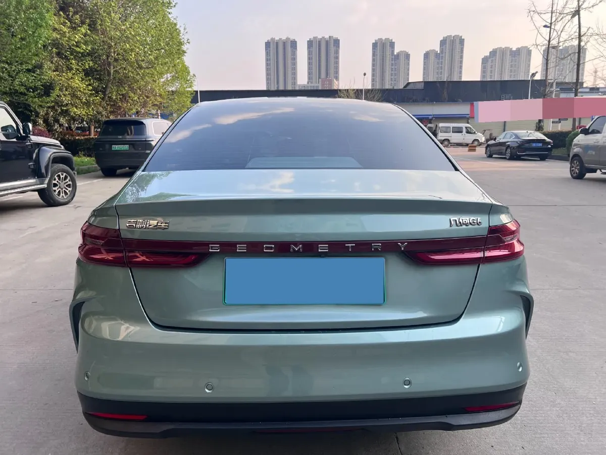 2022 Ruichi Auto ED71 BEV 60.152KWH,autocango,china used car exporter,china ev exporter,chinese used car exporter,chinese used ev exporter