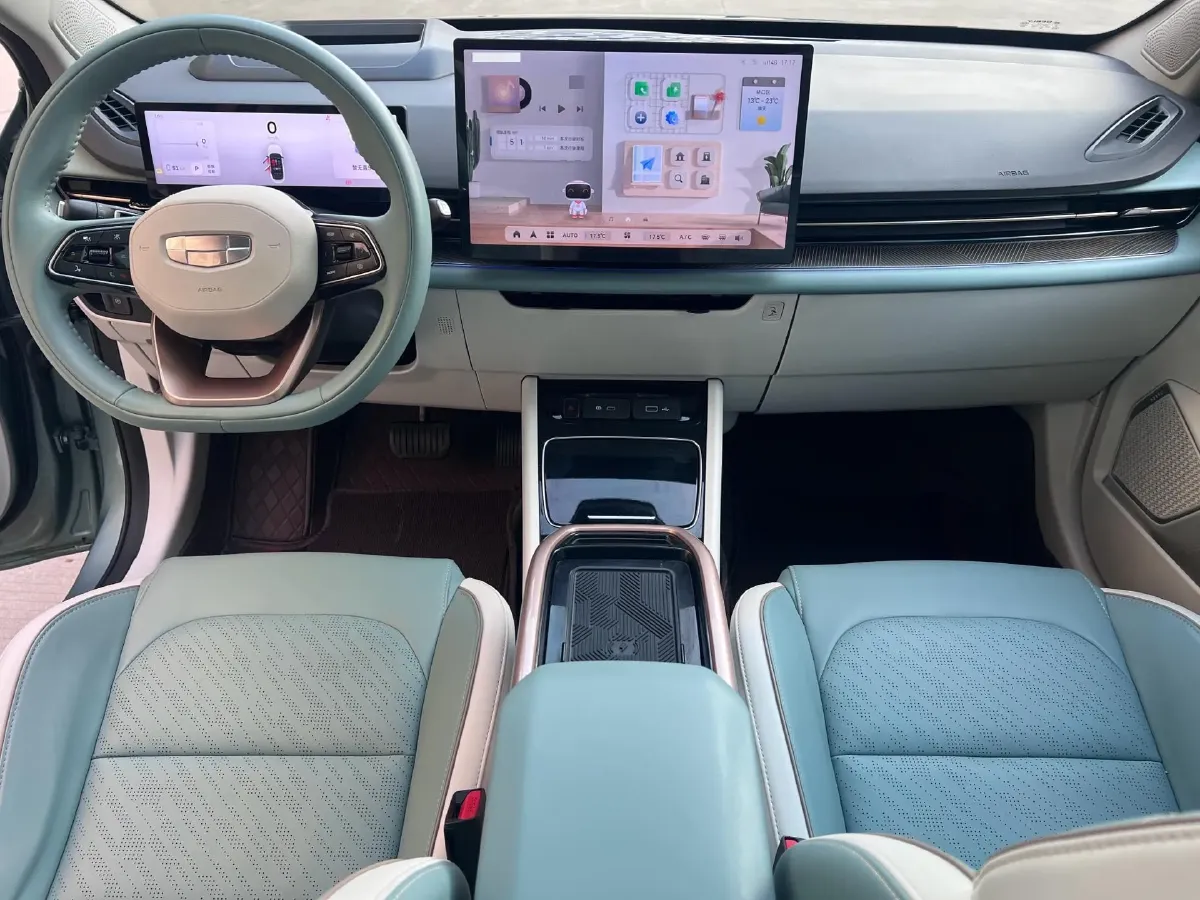 2022 Ruichi Auto ED71 BEV 60.152KWH,autocango,china used car exporter,china ev exporter,chinese used car exporter,chinese used ev exporter