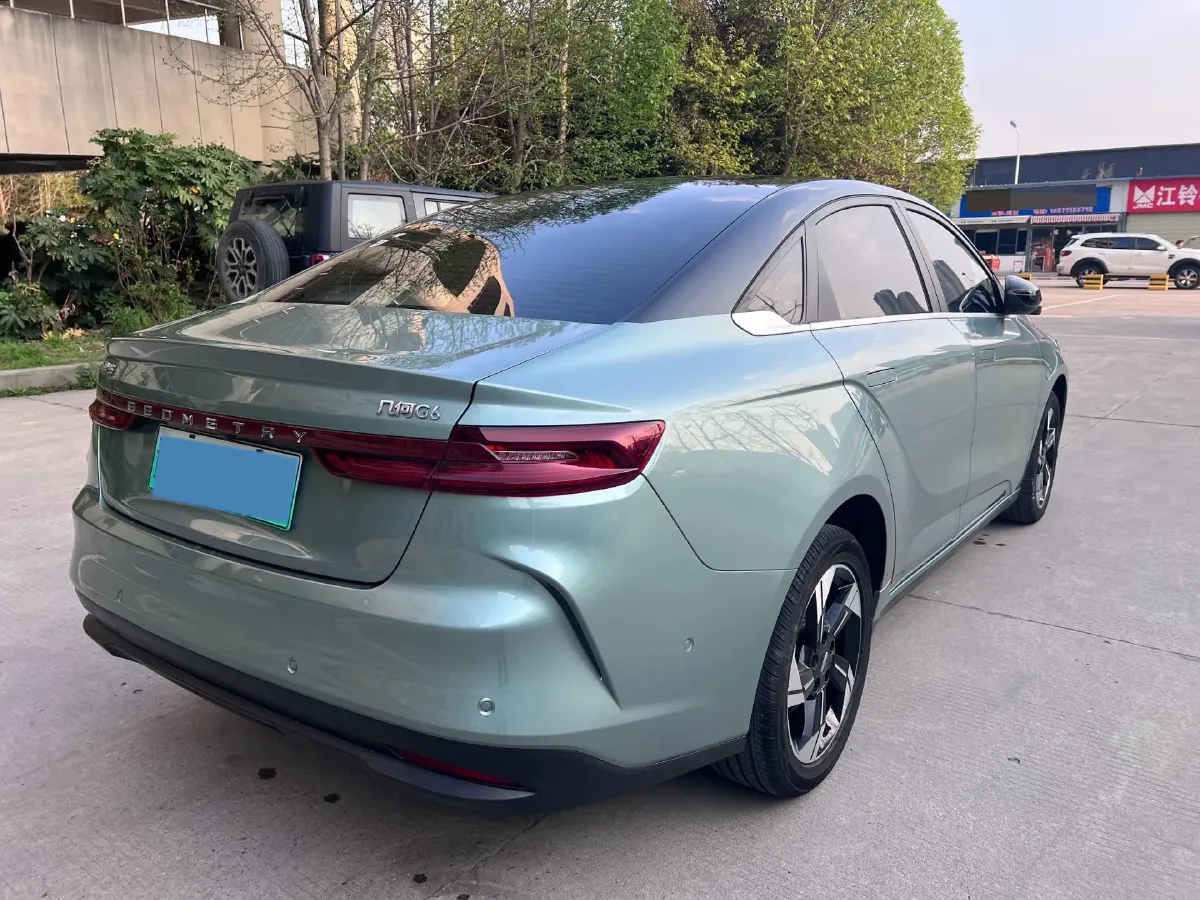 2022 Ruichi Auto ED71 BEV 60.152KWH,autocango,china used car exporter,china ev exporter,chinese used car exporter,chinese used ev exporter