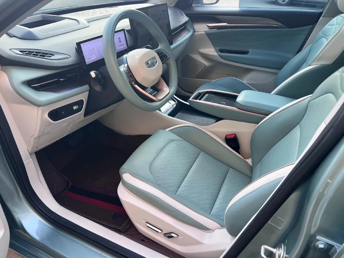 2022 Ruichi Auto ED71 BEV 60.152KWH,autocango,china used car exporter,china ev exporter,chinese used car exporter,chinese used ev exporter