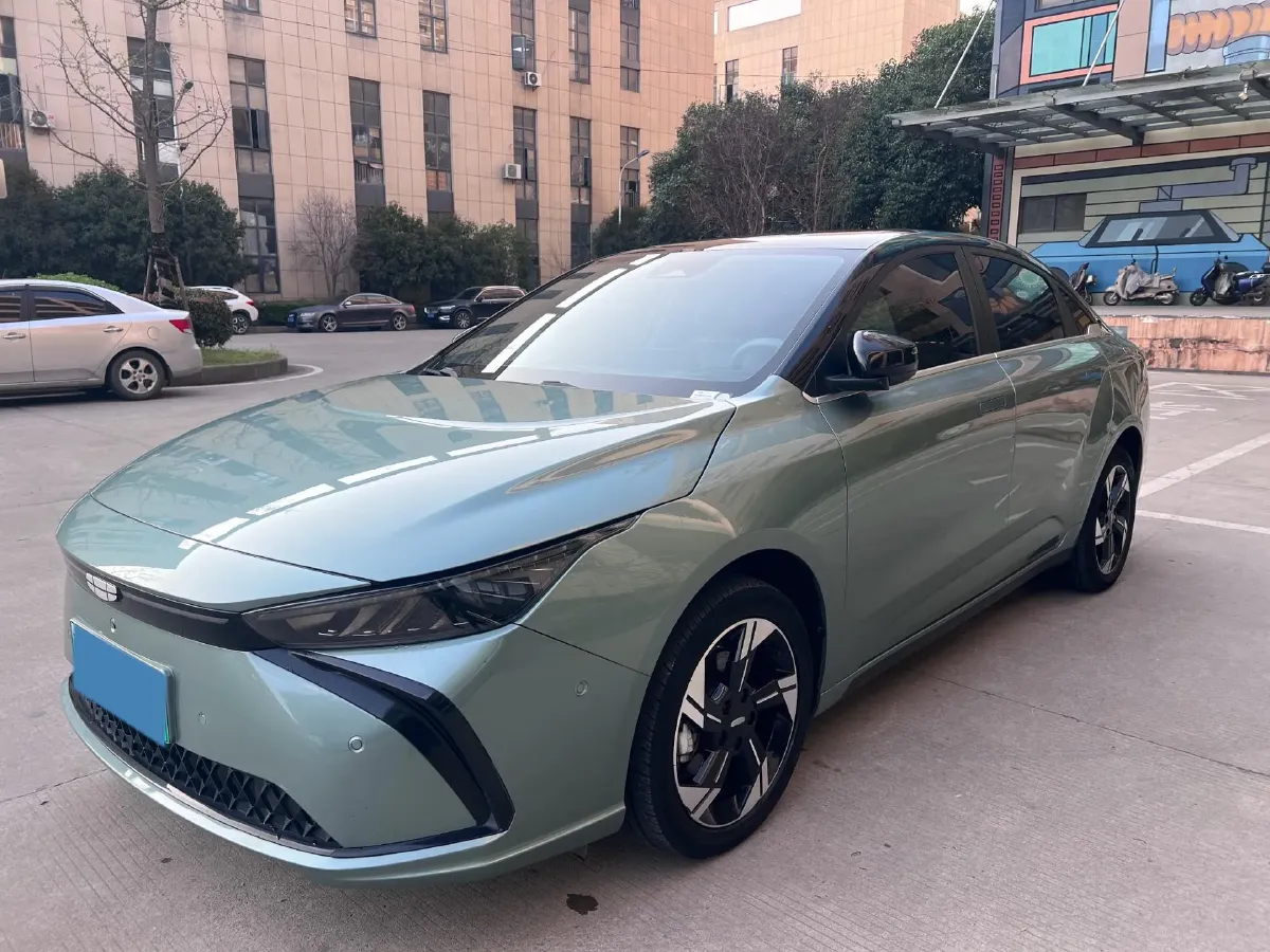2022 Ruichi Auto ED71 BEV 60.152KWH,autocango,china used car exporter,china ev exporter,chinese used car exporter,chinese used ev exporter