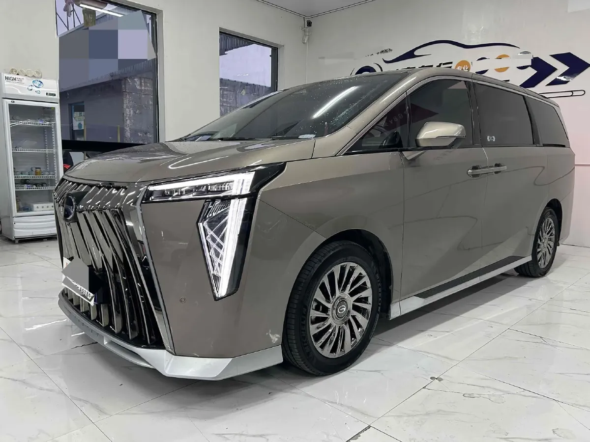 2023 GAC Trumpchi M8 2.0T 252HP L4 8AT,autocango,china used car exporter,china ev exporter,chinese used car exporter,chinese used ev exporter