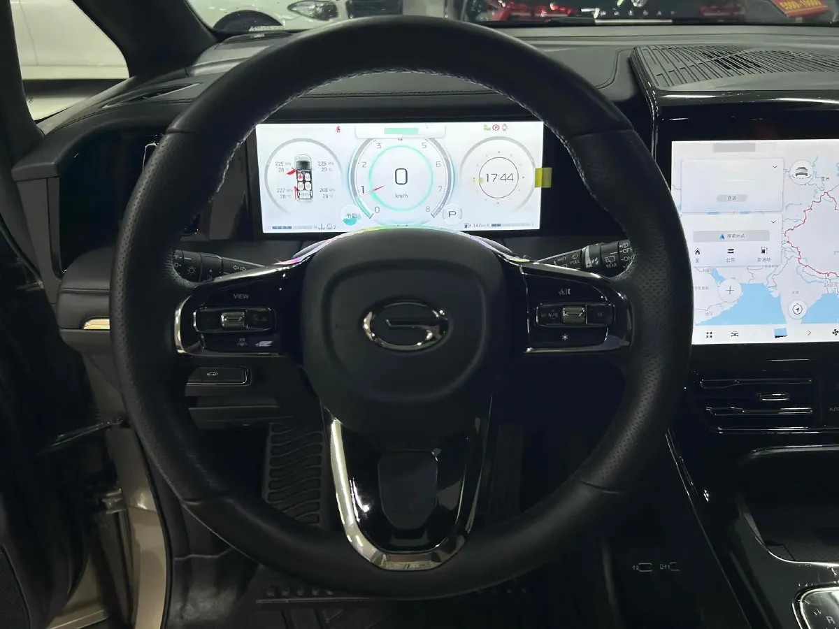 2023 GAC Trumpchi M8 2.0T 252HP L4 8AT,autocango,china used car exporter,china ev exporter,chinese used car exporter,chinese used ev exporter