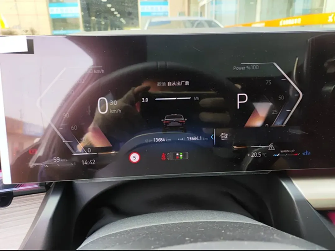 2025 BMW 5 Series 2.0T 258HP L4 8AT,autocango,china used car exporter,china ev exporter,chinese used car exporter,chinese used ev exporter