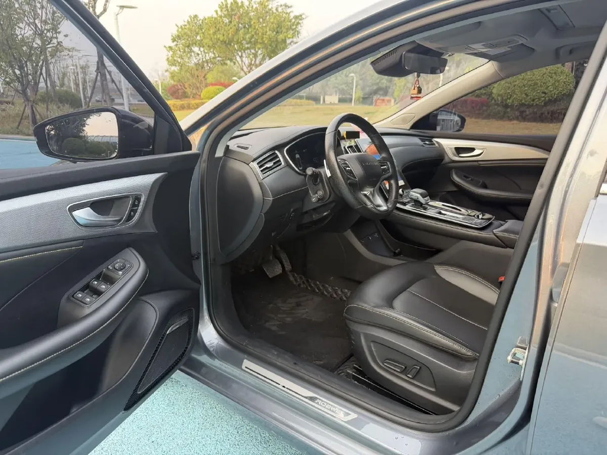 2020 Roewe i6 MAX 1.5T 173HP L4 7DCT,autocango,china used car exporter,china ev exporter,chinese used car exporter,chinese used ev exporter