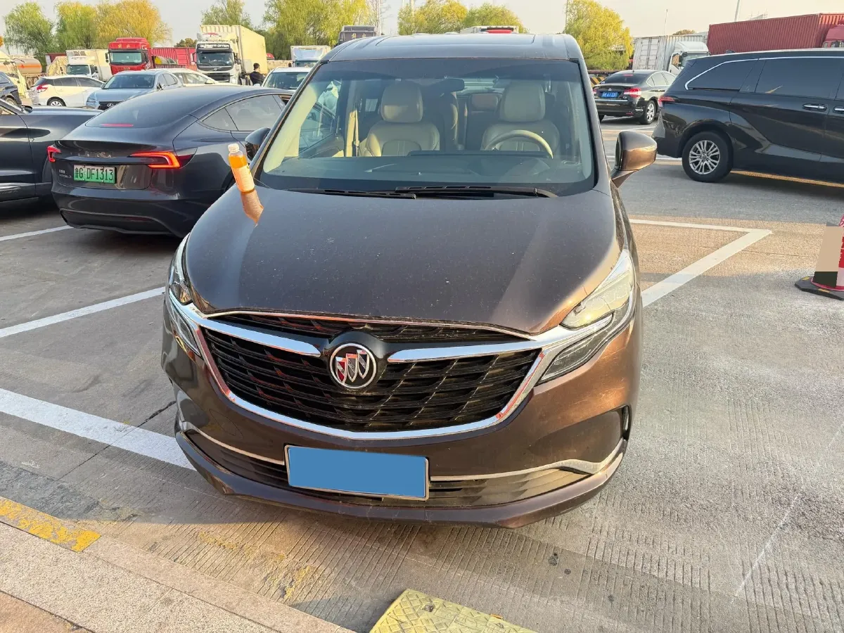 2021 Buick GL8 2.0T 237HP L4 9AT,autocango,china used car exporter,china ev exporter,chinese used car exporter,chinese used ev exporter