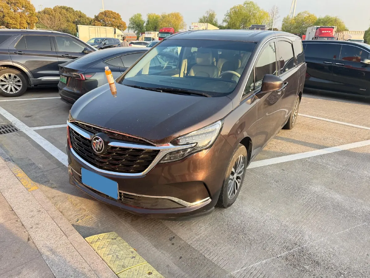 2021 Buick GL8 2.0T 237HP L4 9AT,autocango,china used car exporter,china ev exporter,chinese used car exporter,chinese used ev exporter