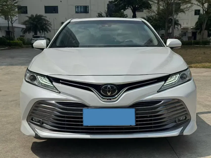 2019 Toyota Camry 2.0L 178HP L4 CVT,autocango,china used car exporter,china ev exporter,chinese used car exporter,chinese used ev exporter