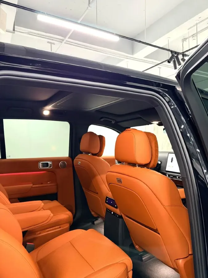 2025 Li L9 Range Extended 154HP REEV,autocango,china used car exporter,china ev exporter,chinese used car exporter,chinese used ev exporter