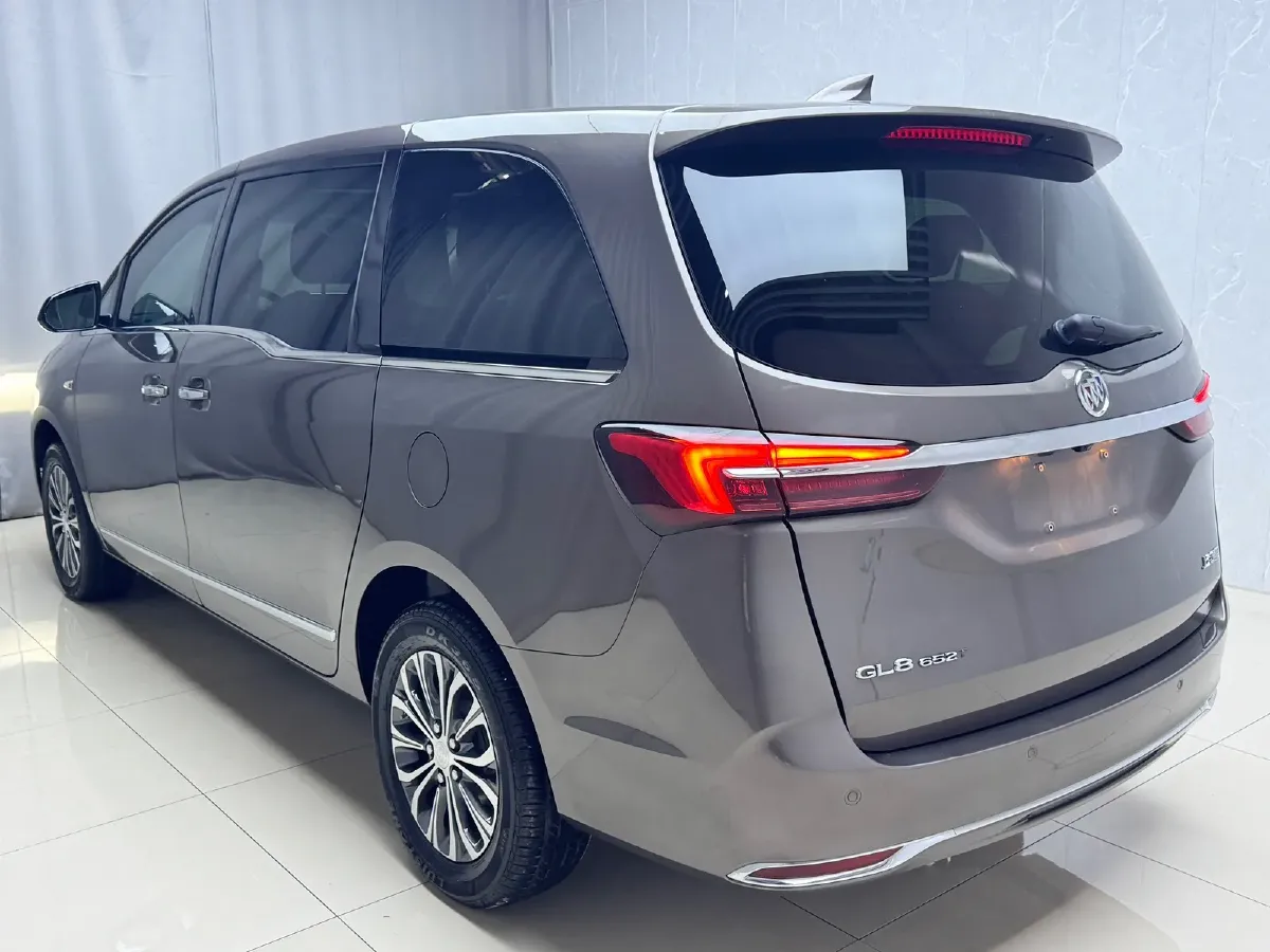 2022 Buick GL8 2.0T 237HP L4 9AT,autocango,china used car exporter,china ev exporter,chinese used car exporter,chinese used ev exporter