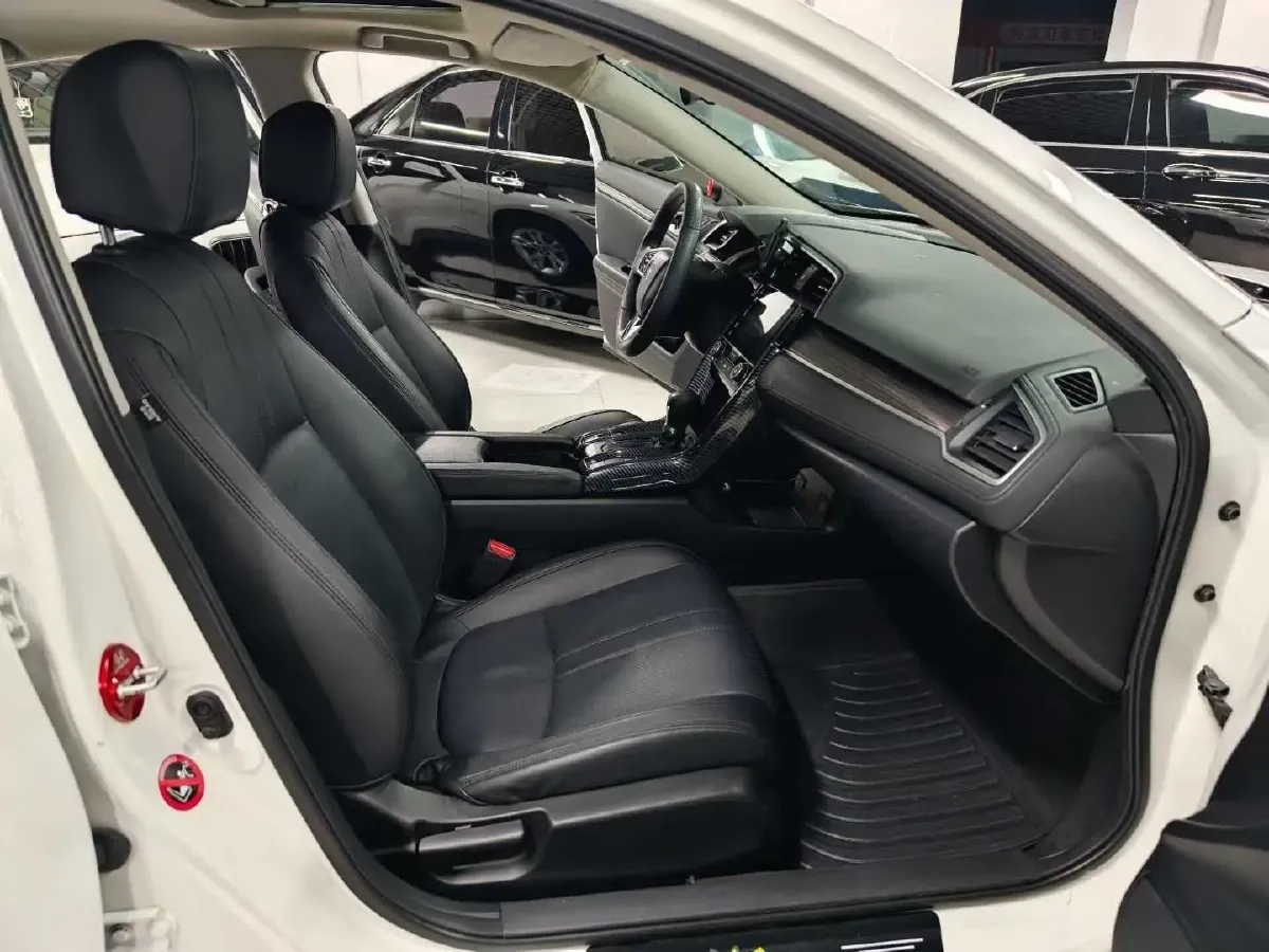 2019 Honda Civic 1.5T 177HP L4 CVT,autocango,china used car exporter,china ev exporter,chinese used car exporter,chinese used ev exporter