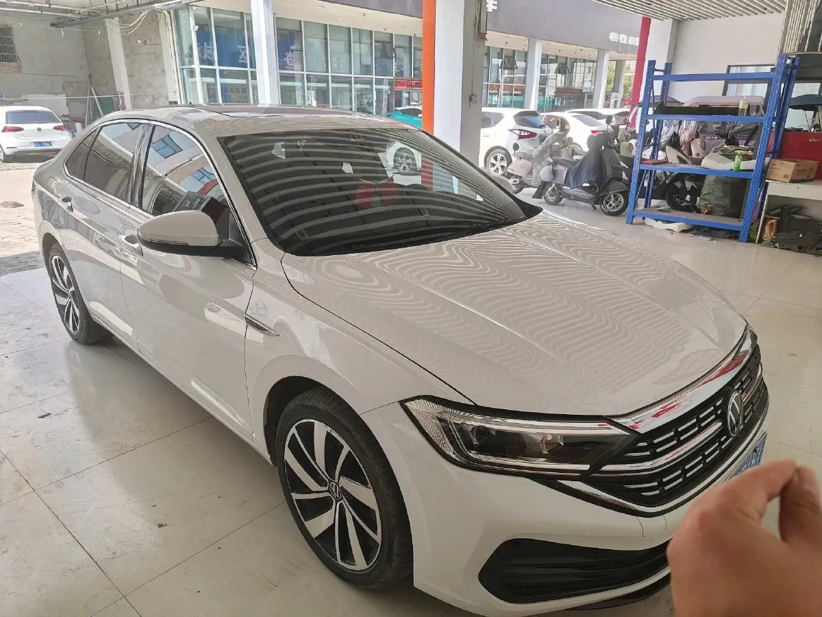 2023 Volkswagen Sagitar 1.5T 160HP L4 7DCT,autocango,china used car exporter,china ev exporter,chinese used car exporter,chinese used ev exporter