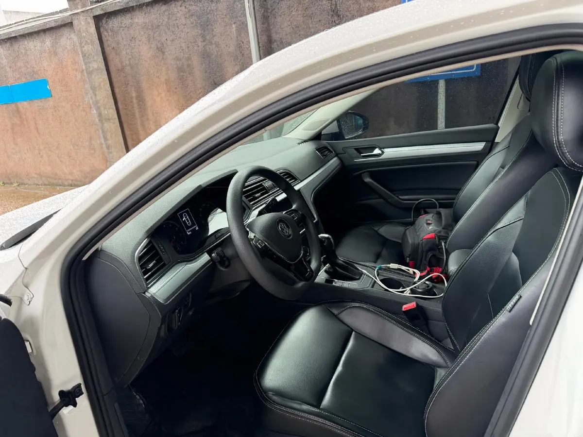 2019 Volkswagen Lamando 1.4T 131HP L4 7DCT,autocango,china used car exporter,china ev exporter,chinese used car exporter,chinese used ev exporter